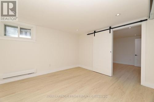 LOWER - 435 KINGSTON ROAD , Toronto, Ontario M4L 1V2 5