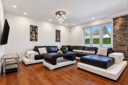 Salon - 