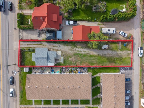 5814 Main Street  Oliver, BC V0H 1T9