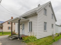 45 Rue Ste-Anne  Saint-Basile, QC G0A 3G0