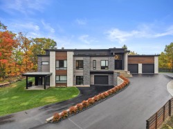 2811 Ch. McGill  Sainte-Julienne, QC J0K 2T0