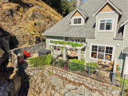 #102-945 Bear Mountain Pkwy Langford, BC V9B 6T1