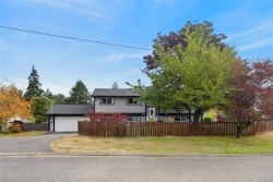 106 Emery Way Nanaimo, BC V9R 2A8
