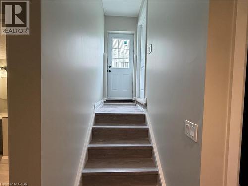 502 SUNDEW Drive Unit# BASEMENT , Waterloo, Ontario N0V 0B9 3