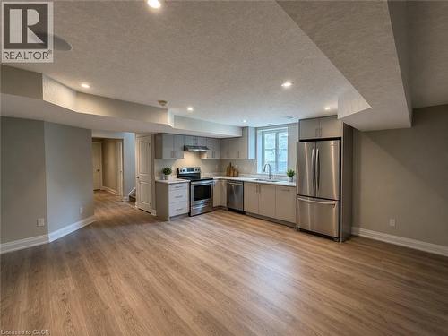 502 SUNDEW Drive Unit# BASEMENT , Waterloo, Ontario N0V 0B9 4