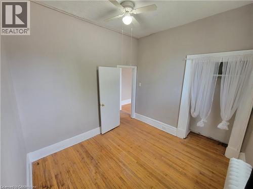 303 EAST 19TH Street Unit# 1 , Hamilton, Ontario L9A 4S6 5