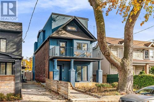 UPPER - 61 EDWIN AVENUE , Toronto, Ontario M6P 3Z5 2