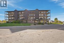 203 2426 Buhler AVENUE North Battleford, SK S9A 1R5