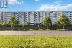 715 - 521 RIVERSIDE DRIVE  London North (North P), ON N6H 5E2