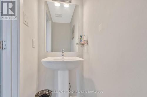 2501 WATERCOLOURS WAY , Ottawa, Ontario K2J 7B1 2