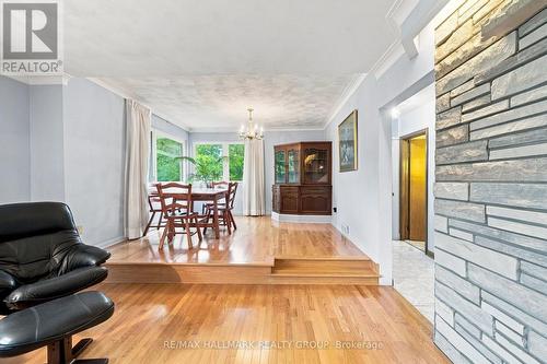 855 Mountainview Avenue, Ottawa, ON 