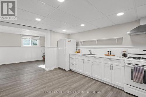 LOWER. - 49 BENDINGROAD CRESCENT , St. Catharines (Lakeport), Ontario L2N 5R4 2