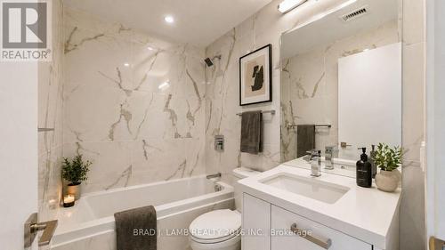 2307 - 284 KING STREET E , Toronto, Ontario M5A 1K4 4