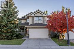 7 Springbank Mews SW  Calgary, AB T3H 4V5