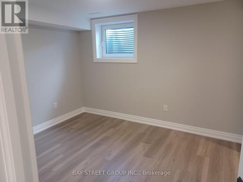 UNIT 2 - 22 DEER PASS ROAD , East Gwillimbury, Ontario L9N 0L6 4