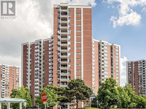 915 - 5 VICORA LINKWAY WAY  Toronto (Flemingdon Park), ON M3C 1A5