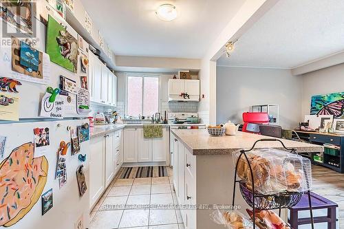 UPPER APT #2 - 314 LAKESHORE ROAD E , Mississauga, Ontario L5G 1H4 4