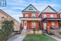11 MCNEIL STREET  Hamilton, ON L8R 2C3