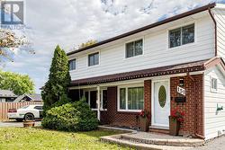 151 MOXLEY COURT  Hamilton, ON L8T 4S2