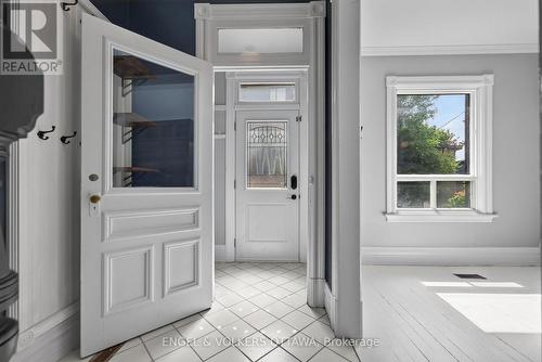 75 Eccles Street, Ottawa, ON 