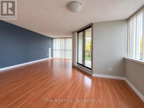 204 - 2200 SHEROBEE ROAD , Mississauga (Cooksville), Ontario L5A 3Y3 3