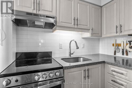 603 - 720 SPADINA AVENUE , Toronto, Ontario M5S 2T9 3