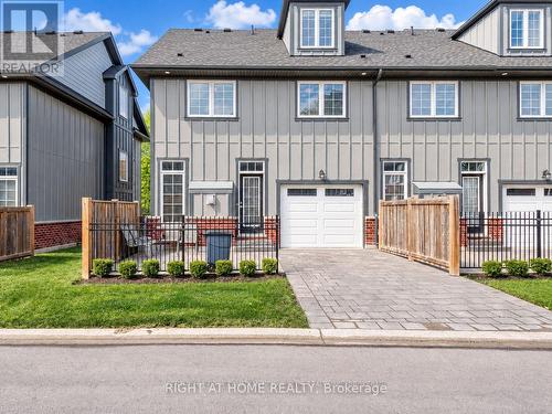 245 CALLAWAY ROAD , London North (North R), Ontario N6G 0N8 3