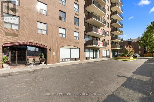 703 - 1190 RICHMOND ROAD , Ottawa, Ontario K2B 8J3 4
