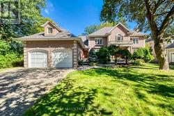 1599 GLENBURNIE ROAD  Mississauga, ON L5G 3C9
