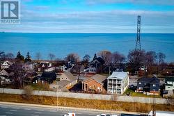 184 BEACH BOULEVARD  Hamilton, ON L8H 6V9