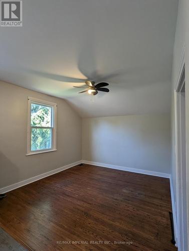 UPPER - 2 HURON STREET , Kawartha Lakes, Ontario K9V 2H2 2