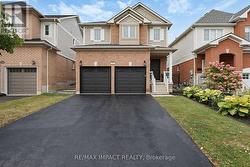 17 HOLMAN COURT Whitby, ON L1P 1W9