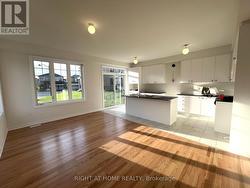 740 APPLE TERRACE Milton, ON L9E 1P9