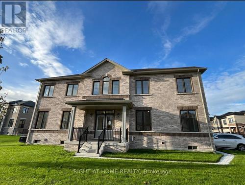 740 APPLE TERRACE , Milton, Ontario L9E 1P9 2
