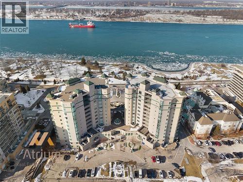 5055 RIVERSIDE DRIVE Unit# 201 , Windsor, Ontario N8Y 5A6 5