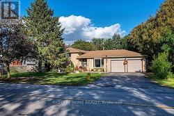 45 CENTENNIAL AVENUE East Gwillimbury, ON L9N 1H1