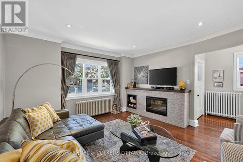 122 Renfrew Avenue, Ottawa, ON 