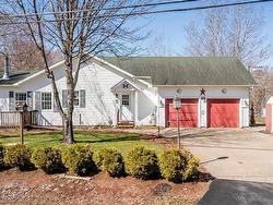 163 Orchard Street Berwick, NS B0P 1E0