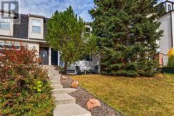 2206 29 Avenue SW  Calgary, AB T2T 1N7
