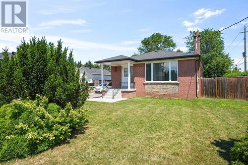 UPPER - 544 SANDMERE PLACE , Oakville, Ontario L6L 4G4 4