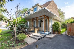 2073 Av. Dumouchel  Laval (Chomedey), QC H7S 2H4