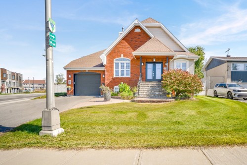 6605 Rue de Prince-Rupert  Laval (Auteuil), QC H7H 1C9