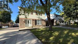 89 DUNSFOLD DRIVE Toronto, ON M1B 1T5
