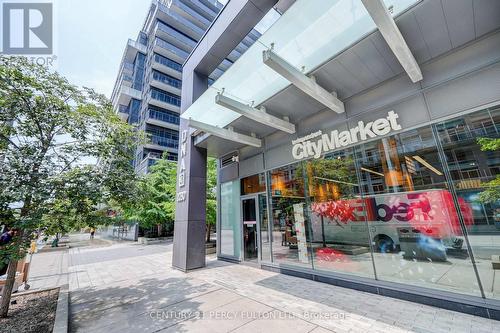 544 - 1030 KING STREET W , Toronto, Ontario M6K 0B4 4