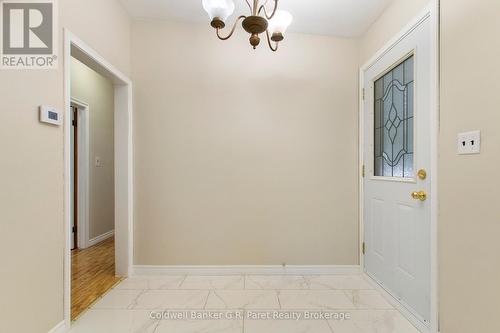 105 QUEEN STREET , Tillsonburg, Ontario N4G 3H4 3