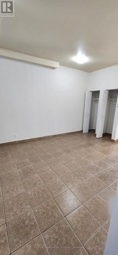 UPPER 1 - 1040A ST CLAIR AVENUE , Toronto, Ontario M6E 1A5 4