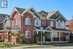 313 GILLETT POINT Milton, ON L9E 1C6