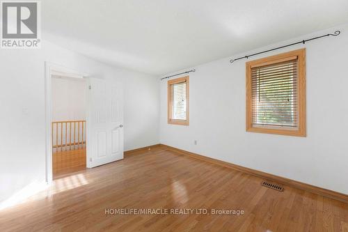 2033 SIMCOE STREET N , Oshawa, Ontario L1H 7K4 4