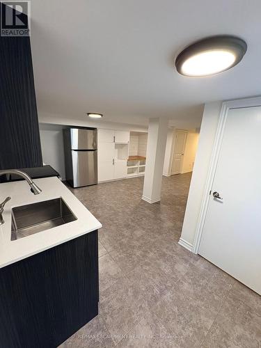 LOWER - 9 EAST 33RD STREET , Hamilton, Ontario L8V 3S9 3