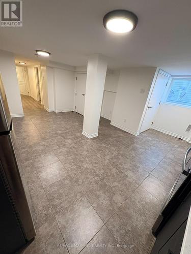 LOWER - 9 EAST 33RD STREET , Hamilton, Ontario L8V 3S9 4